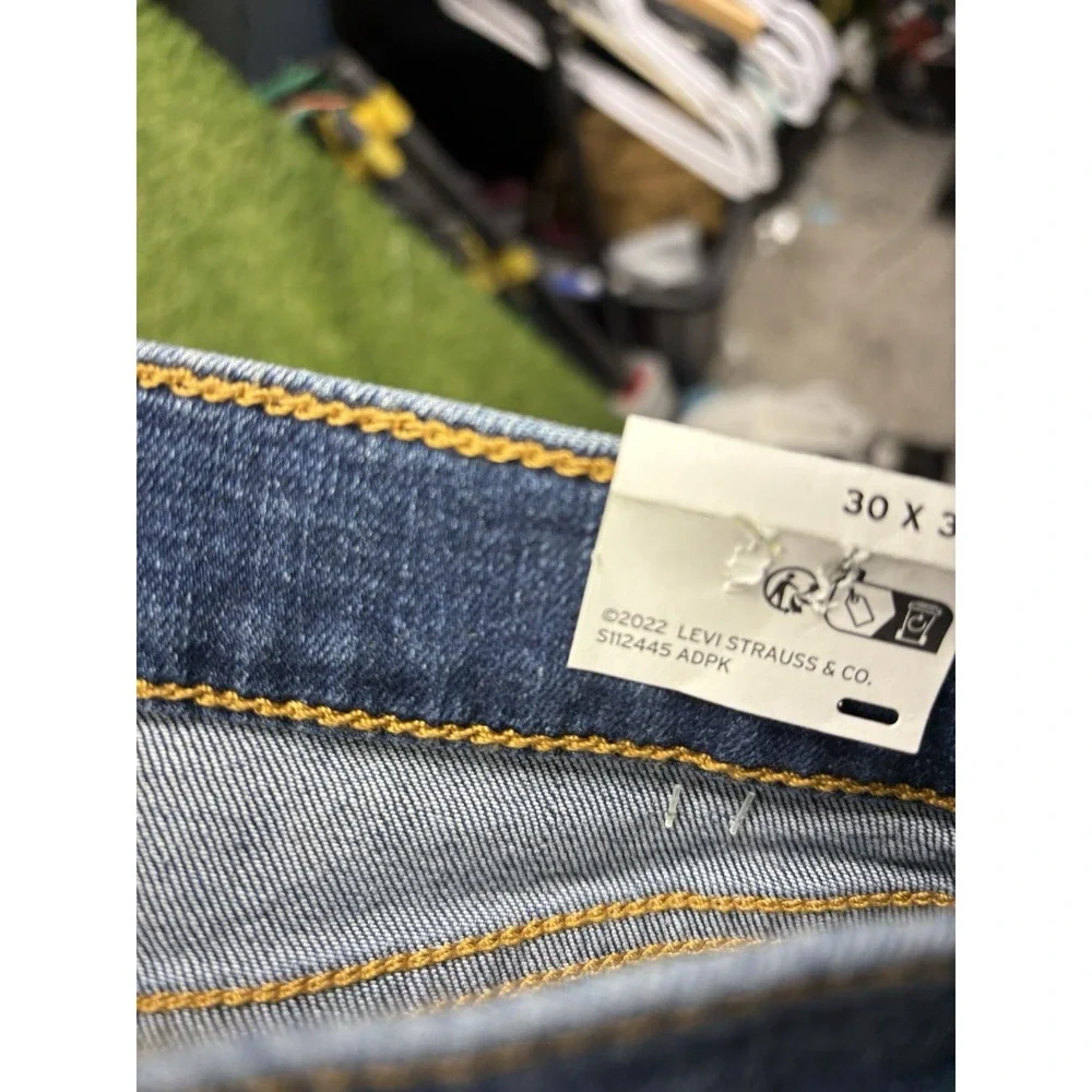 Levis 506 Jeans Mens 30x32 Black Comfort Fit Straight Leg Dark Wash Denim NWT